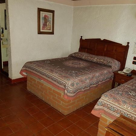 State Inn Chihuahua Extérieur photo