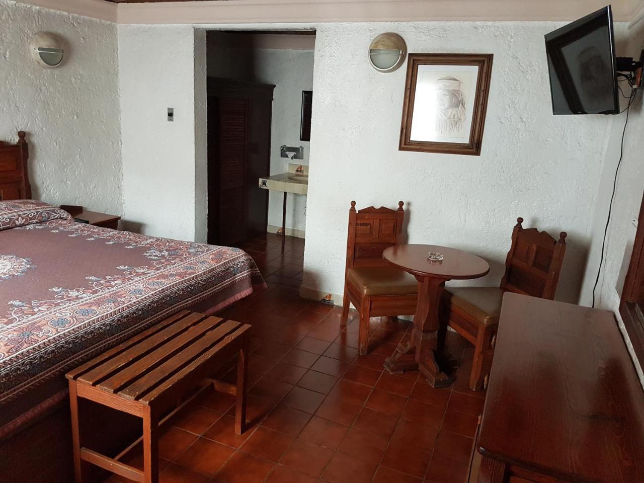 State Inn Chihuahua Extérieur photo